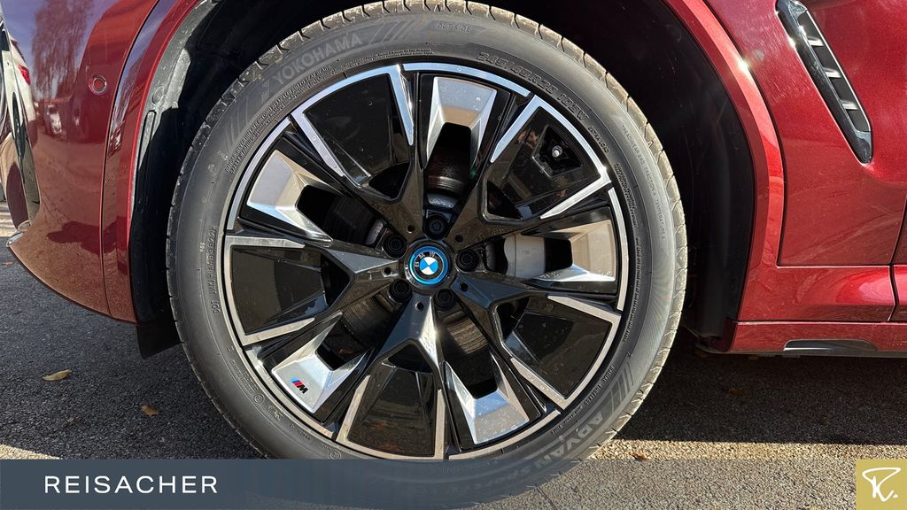 BMW iX3 2023