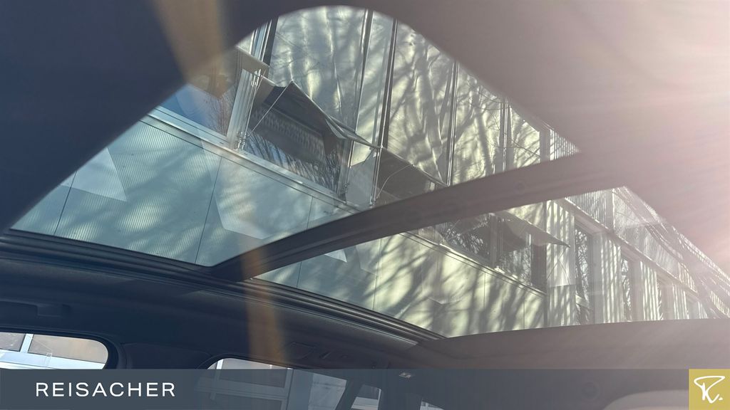 BMW iX3 2023