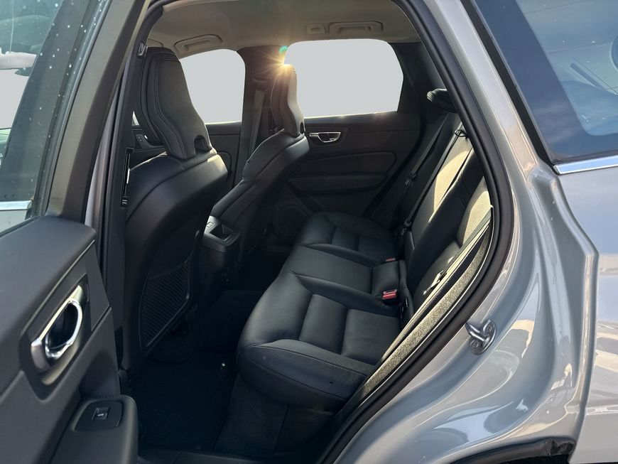 Volvo XC60 2024