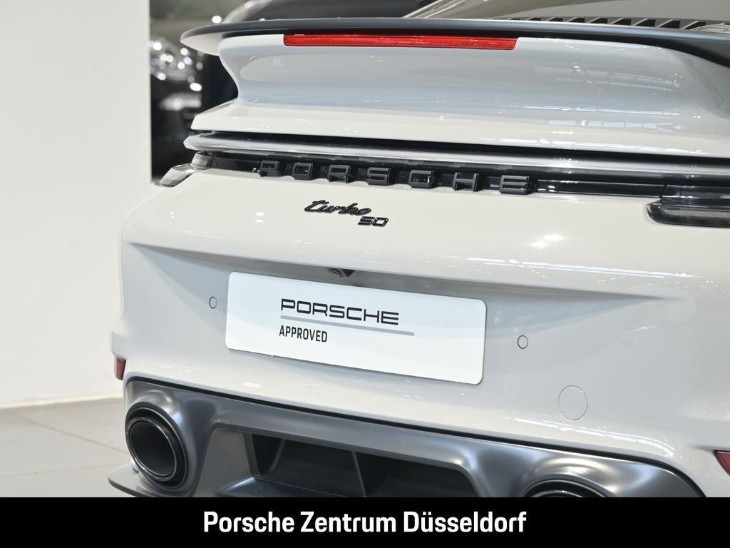Porsche 992 2025