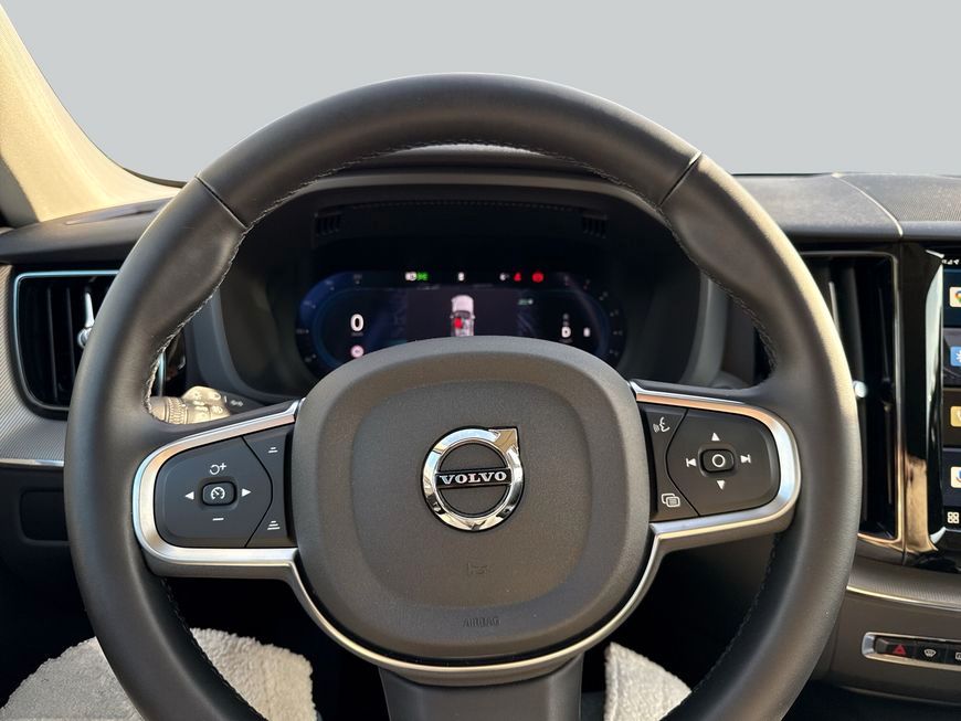 Volvo XC60 2024