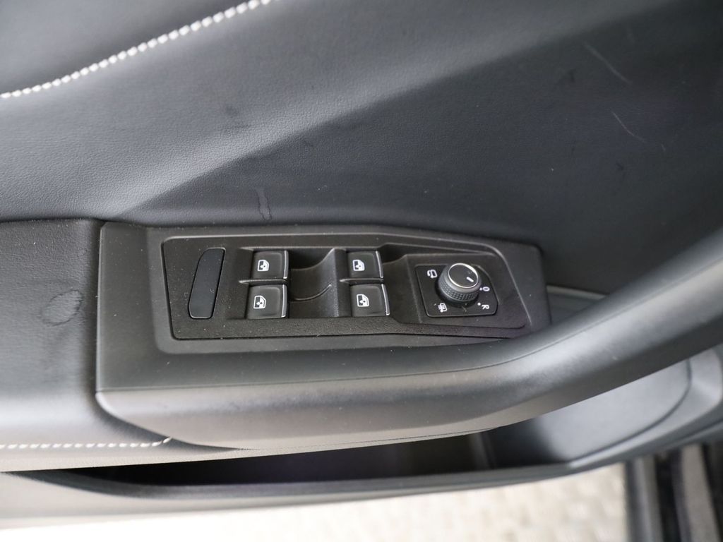 Volkswagen T-Roc 2024