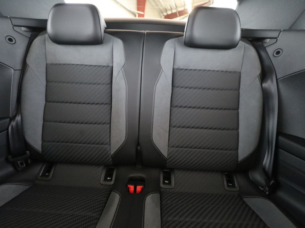 Volkswagen T-Roc 2024