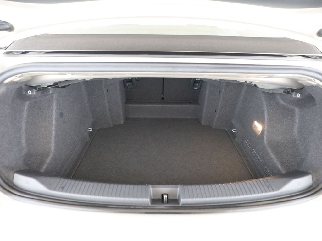 Volkswagen T-Roc 2024