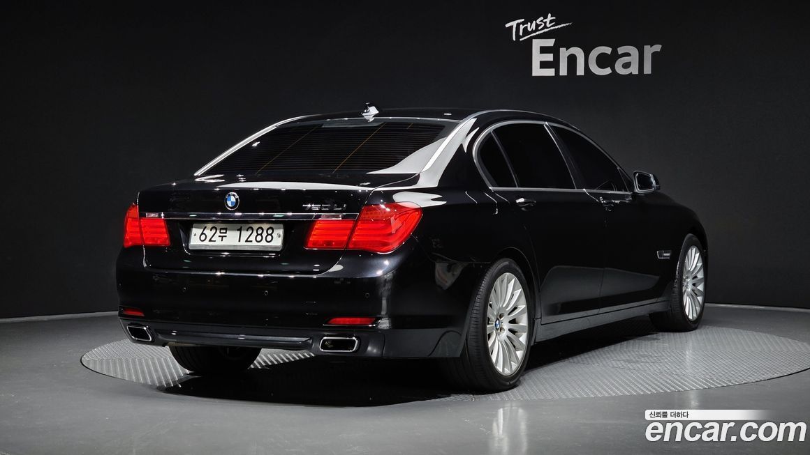 BMW 7-Series 2009