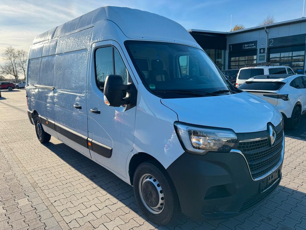 Renault Master 2023