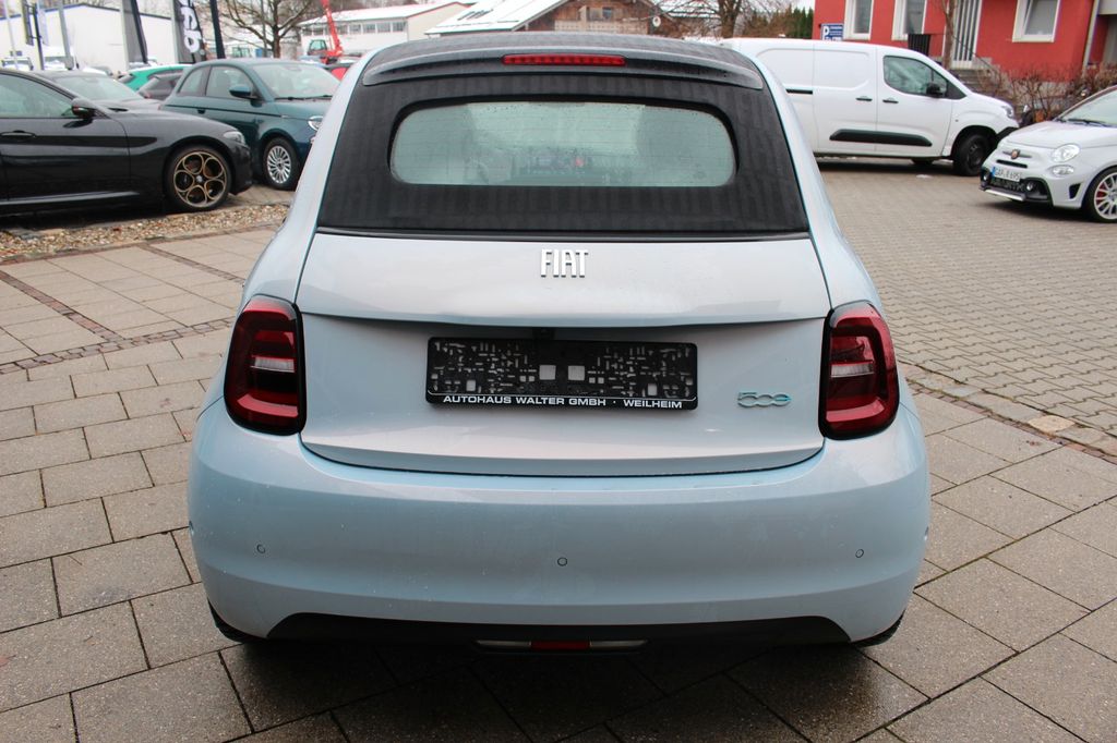 Fiat 500e 2023