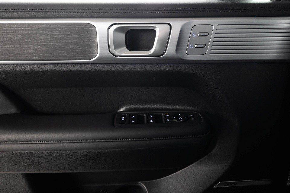 Hyundai SANTA FE 2025