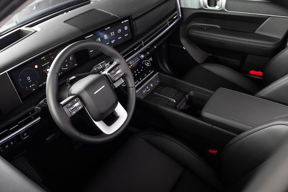 Hyundai SANTA FE 2025