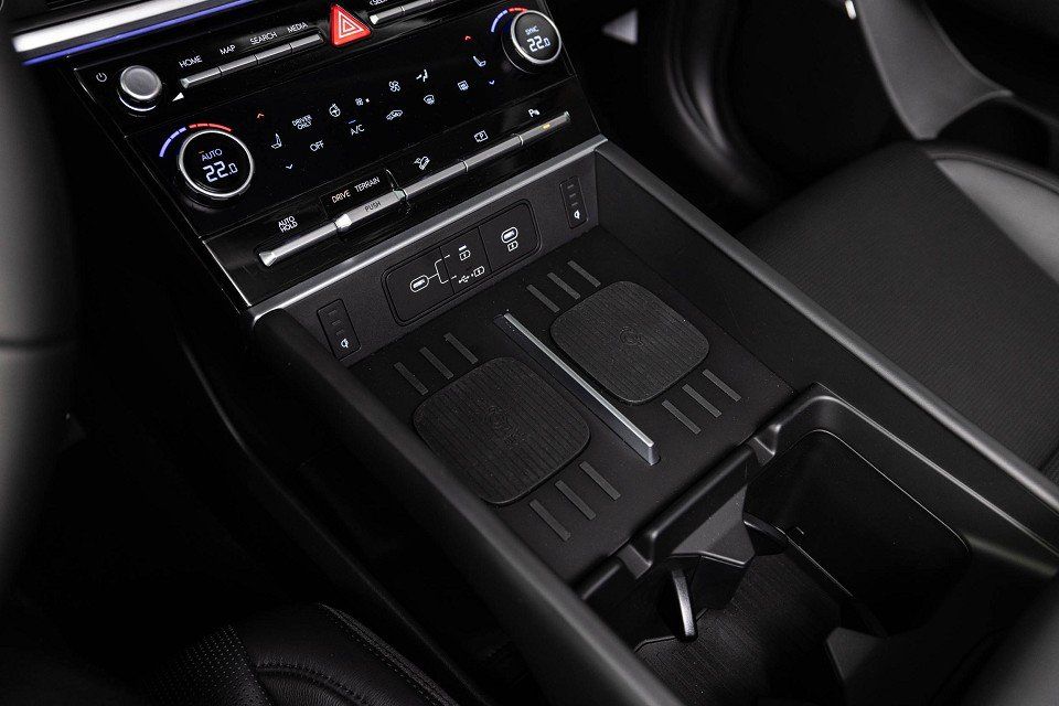 Hyundai SANTA FE 2025