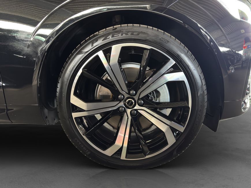 Volvo XC60 2024