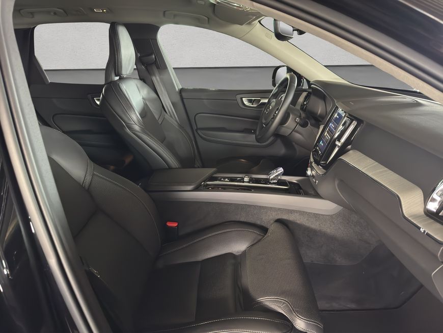 Volvo XC60 2024