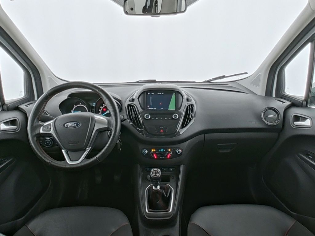 Ford Tourneo Courier 2020