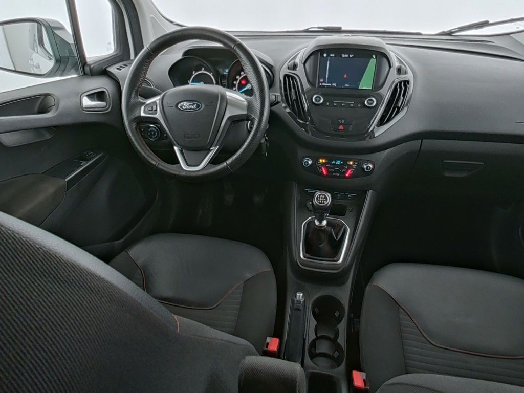 Ford Tourneo Courier 2020