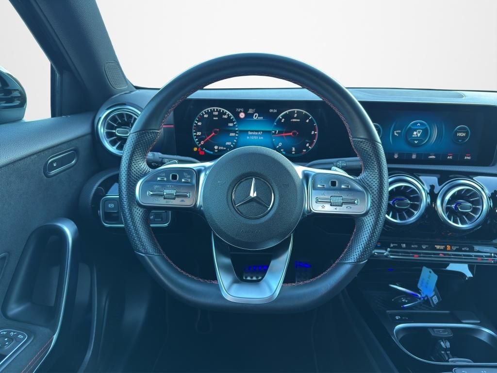 Mercedes-Benz A 200 2021