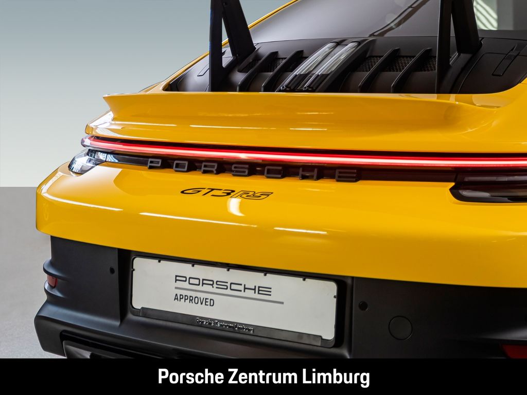 Porsche 992 2023