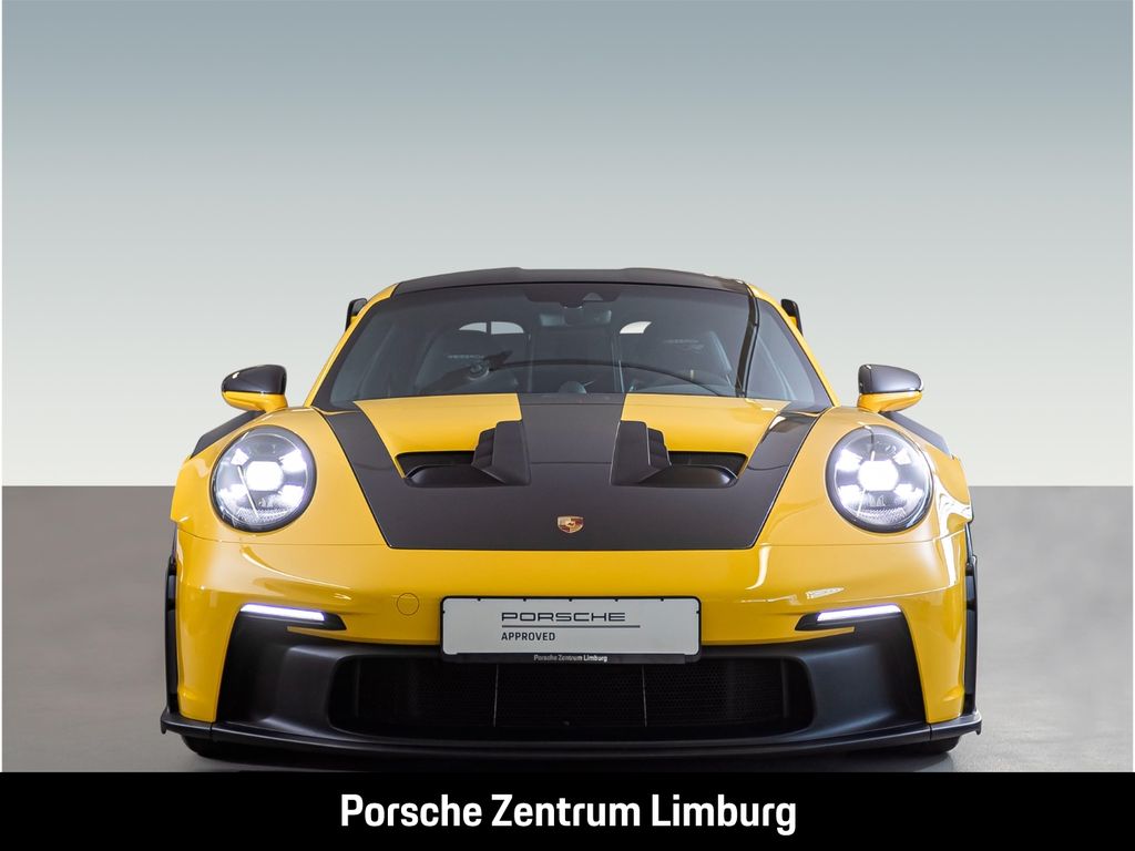 Porsche 992 2023