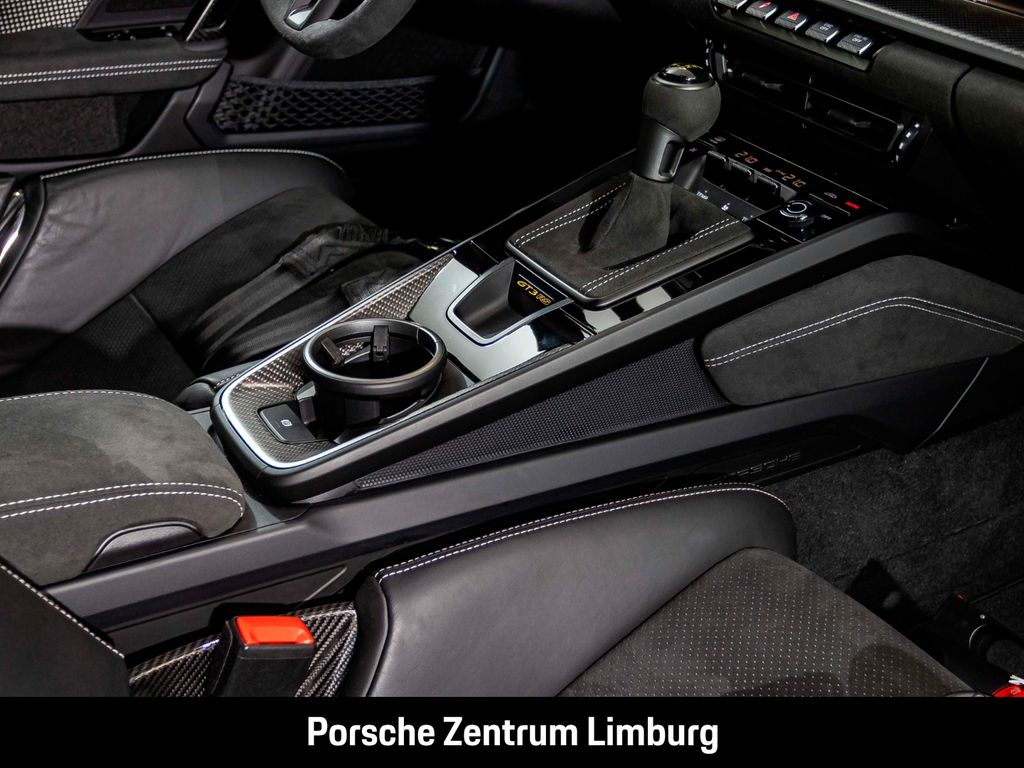 Porsche 992 2023