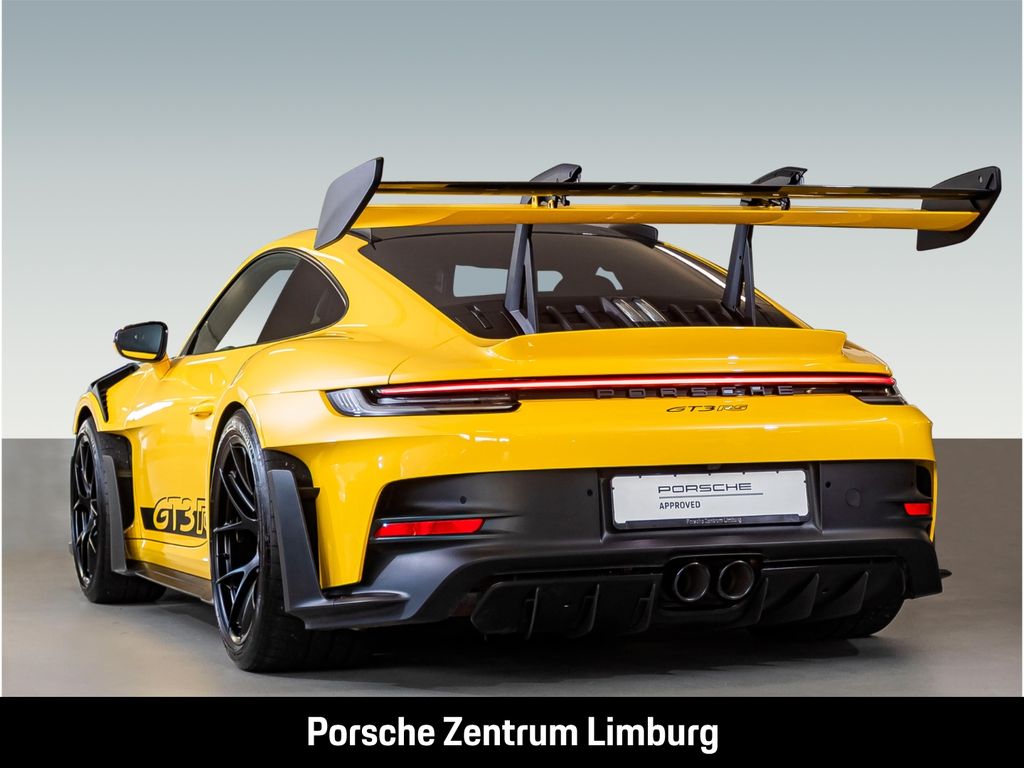 Porsche 992 2023