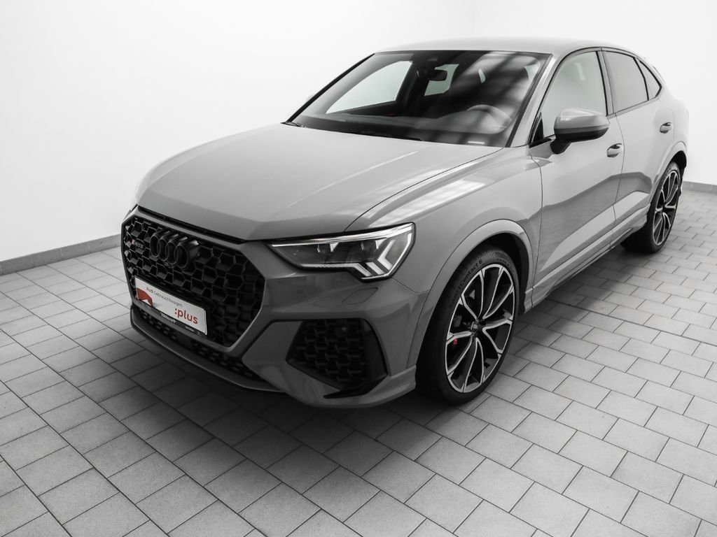 Audi RSQ3 2022