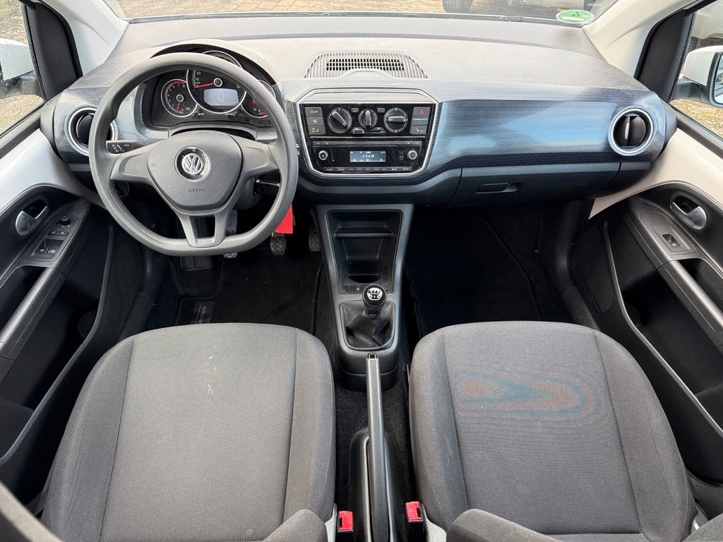 Volkswagen up! 2017