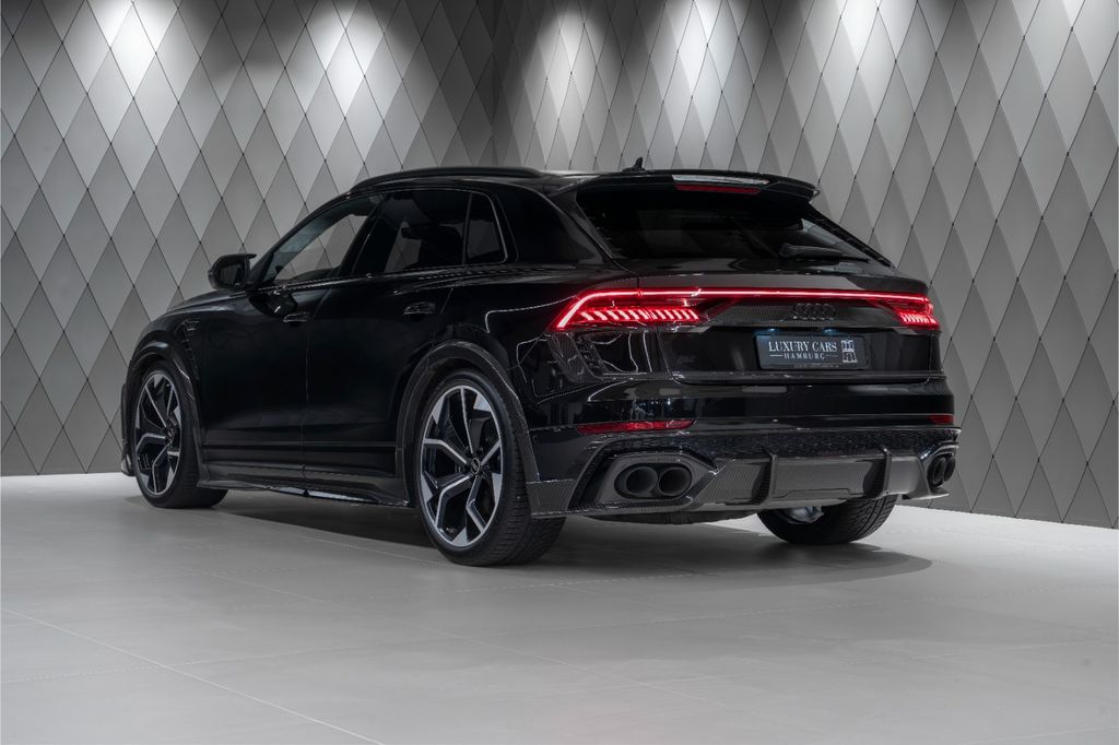 Audi RSQ8 2023