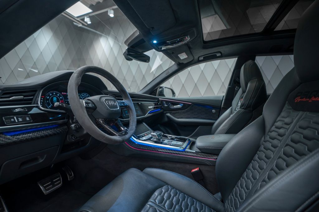Audi RSQ8 2023