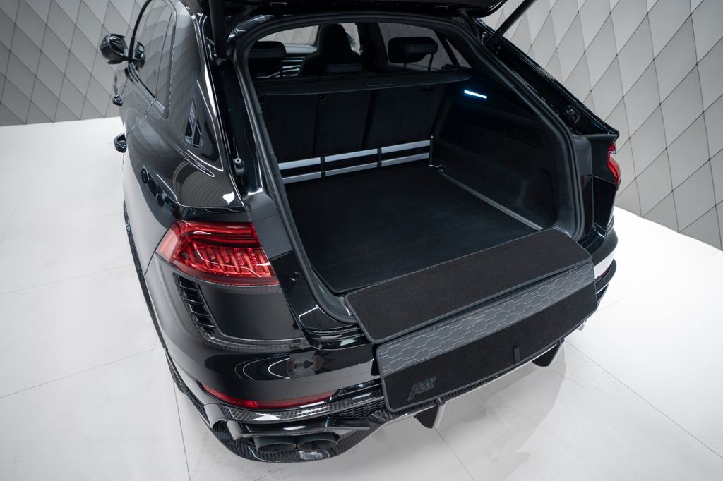 Audi RSQ8 2023