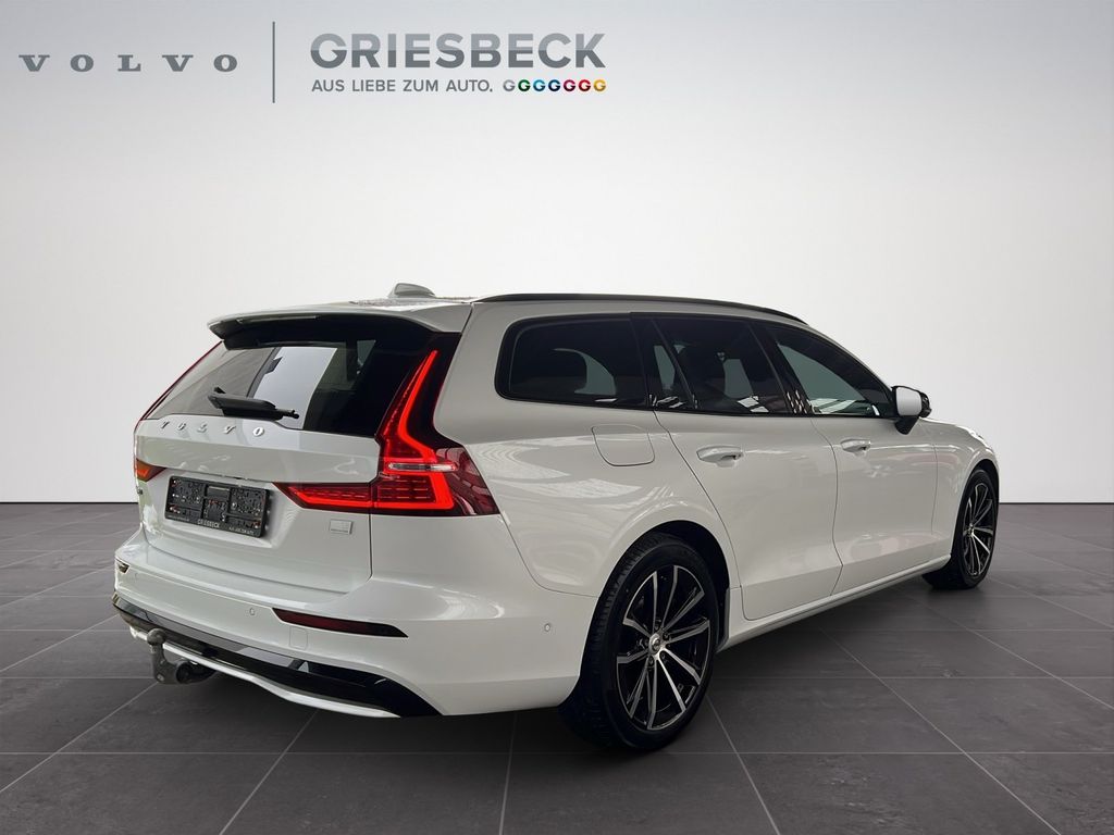 Volvo V60 2022