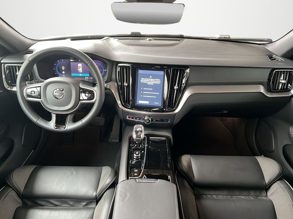 Volvo V60 2022