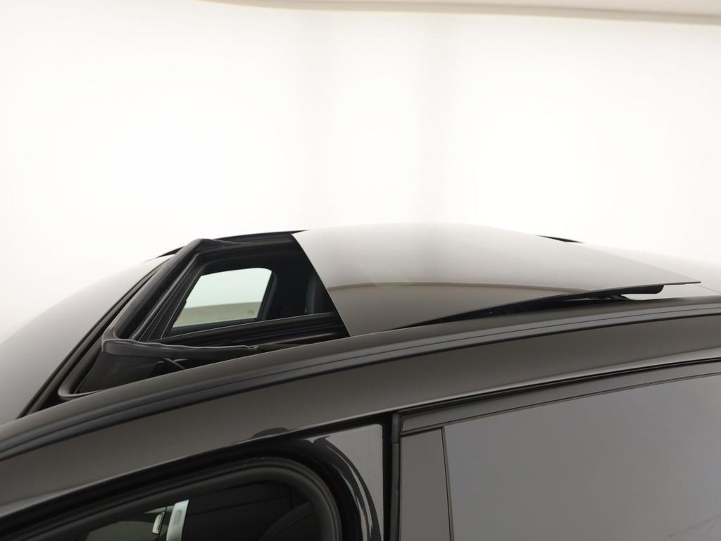 Mercedes-Benz C 300 2025