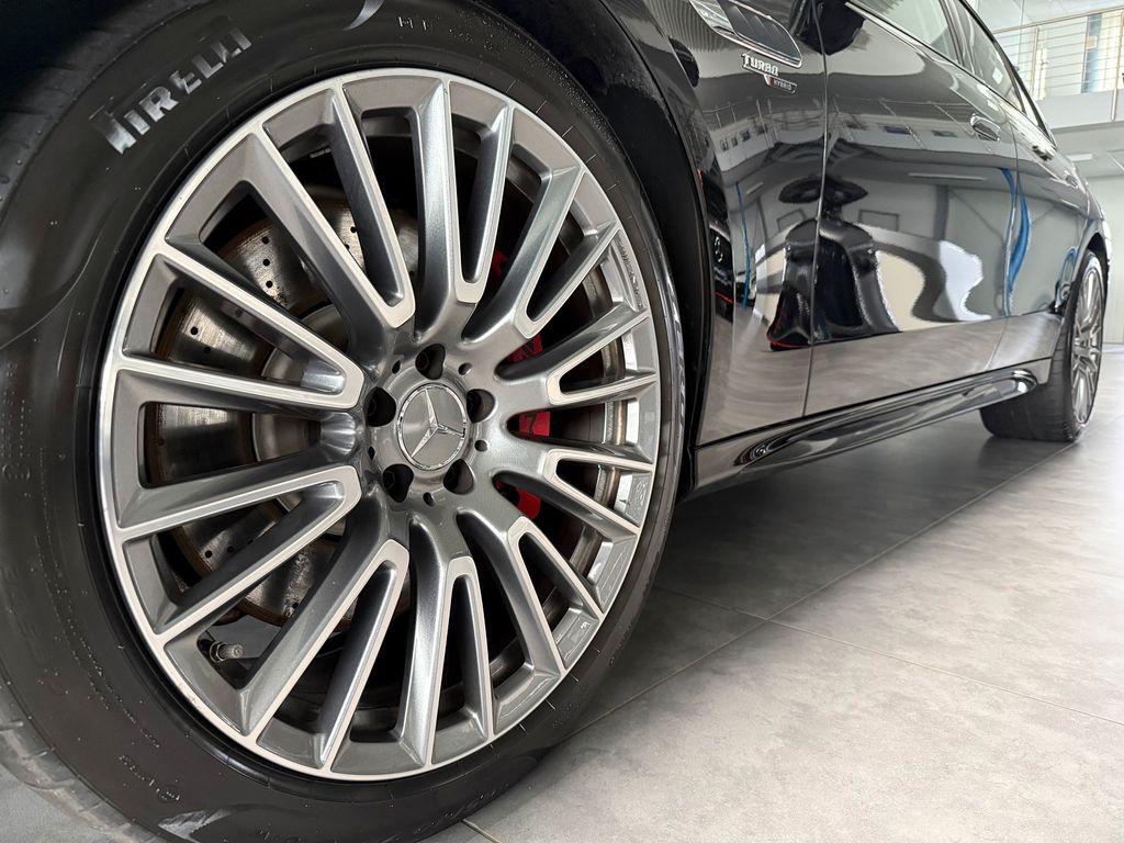 Mercedes-Benz E 53 AMG 2025
