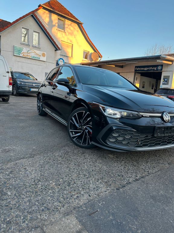 Volkswagen Golf 2021