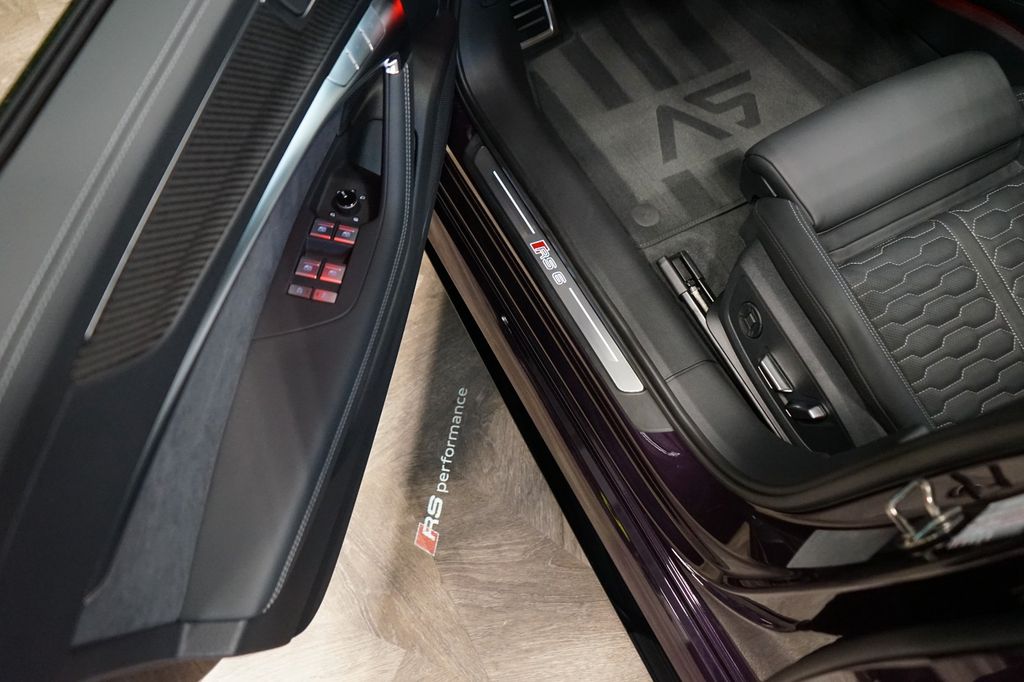 Audi RS6 2025