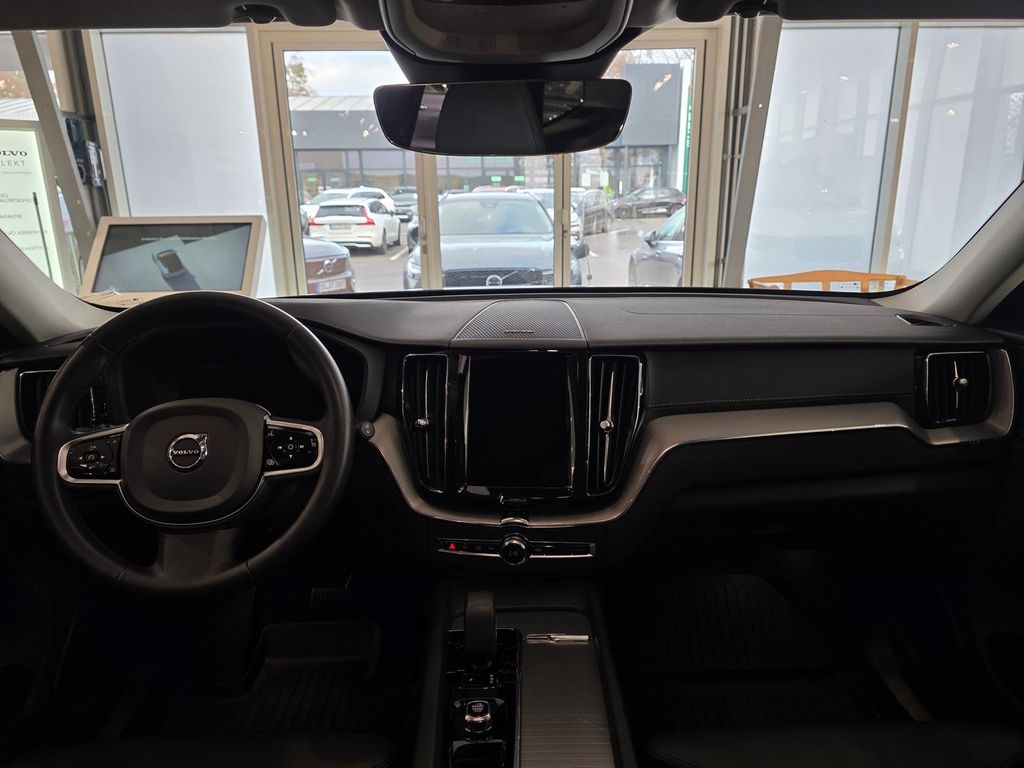 Volvo XC60 2022