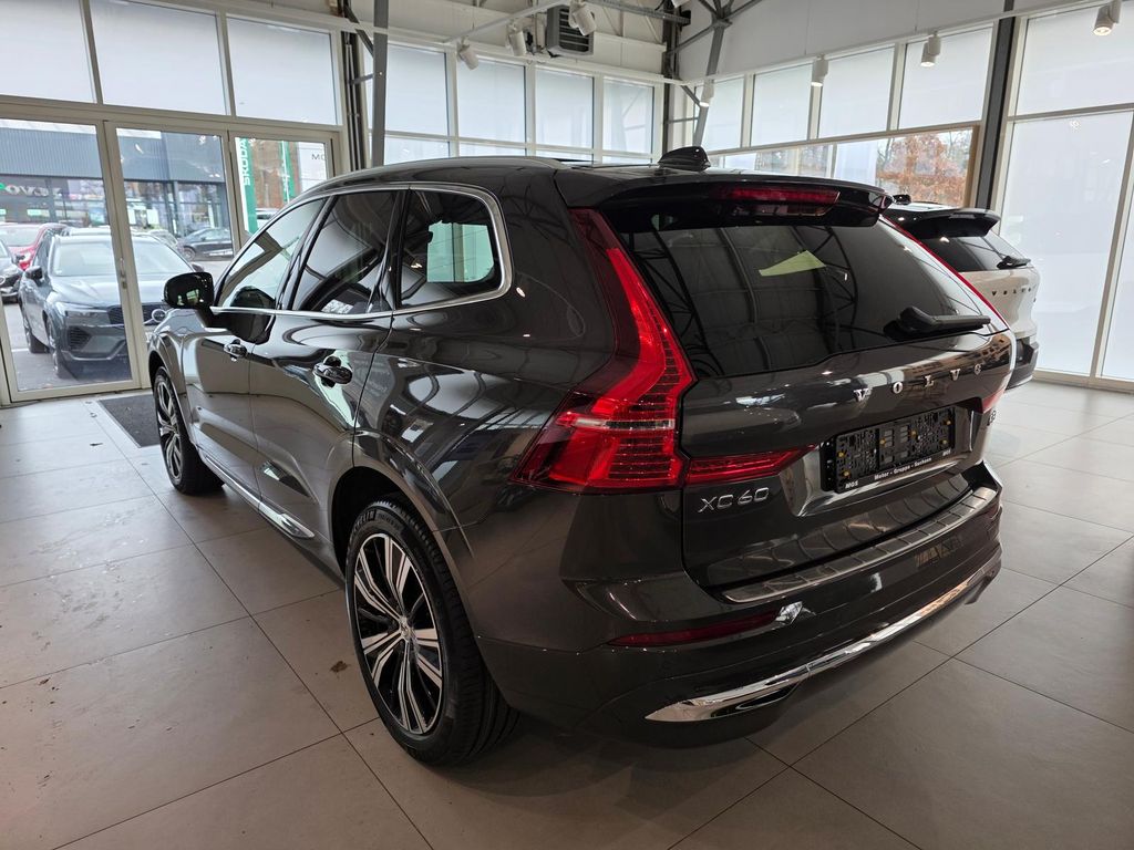 Volvo XC60 2022