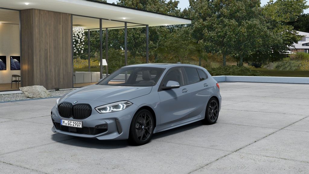 BMW 120 2022