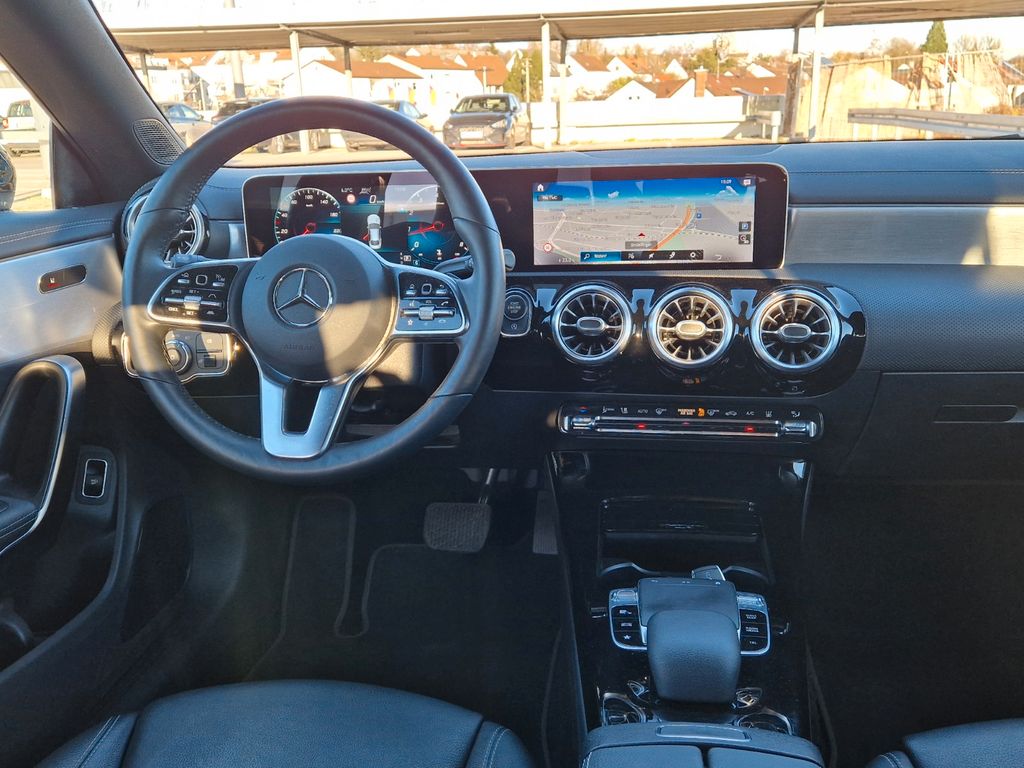 Mercedes-Benz CLA 220 2019