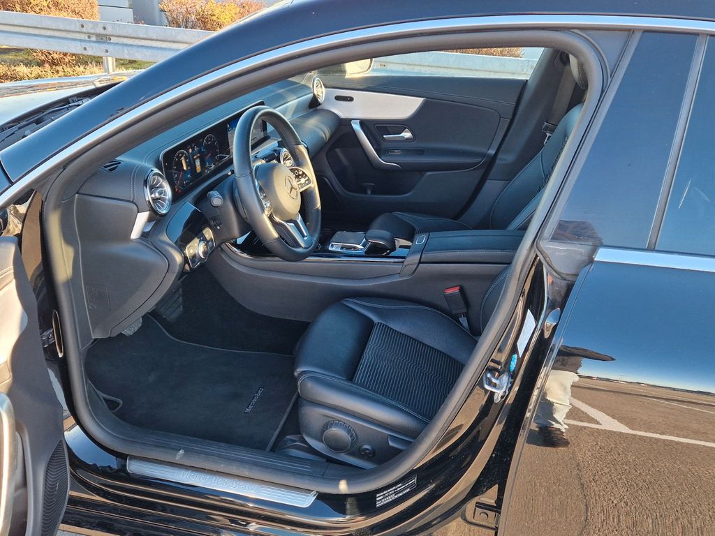 Mercedes-Benz CLA 220 2019