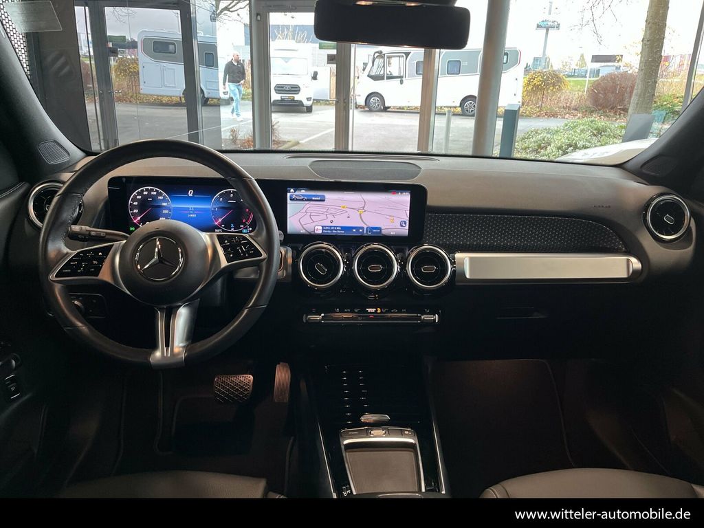 Mercedes-Benz GLB 200 2024