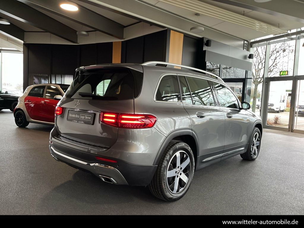 Mercedes-Benz GLB 200 2024