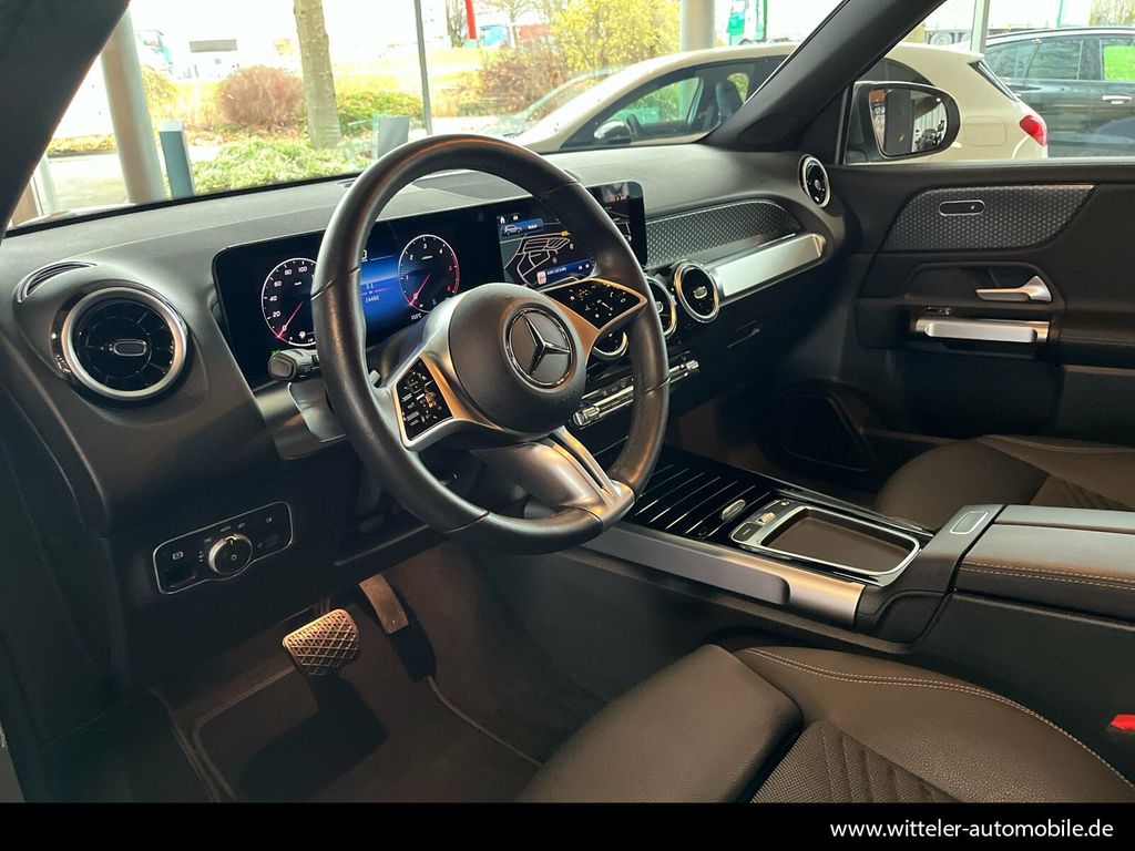 Mercedes-Benz GLB 200 2024