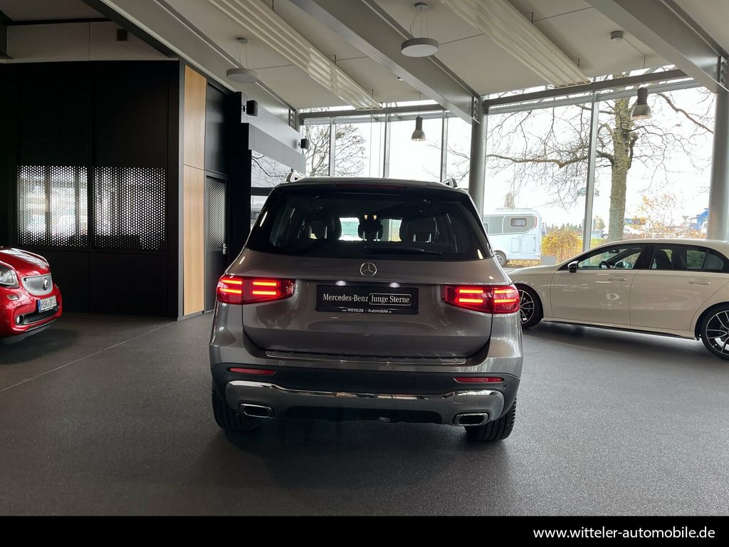 Mercedes-Benz GLB 200 2024