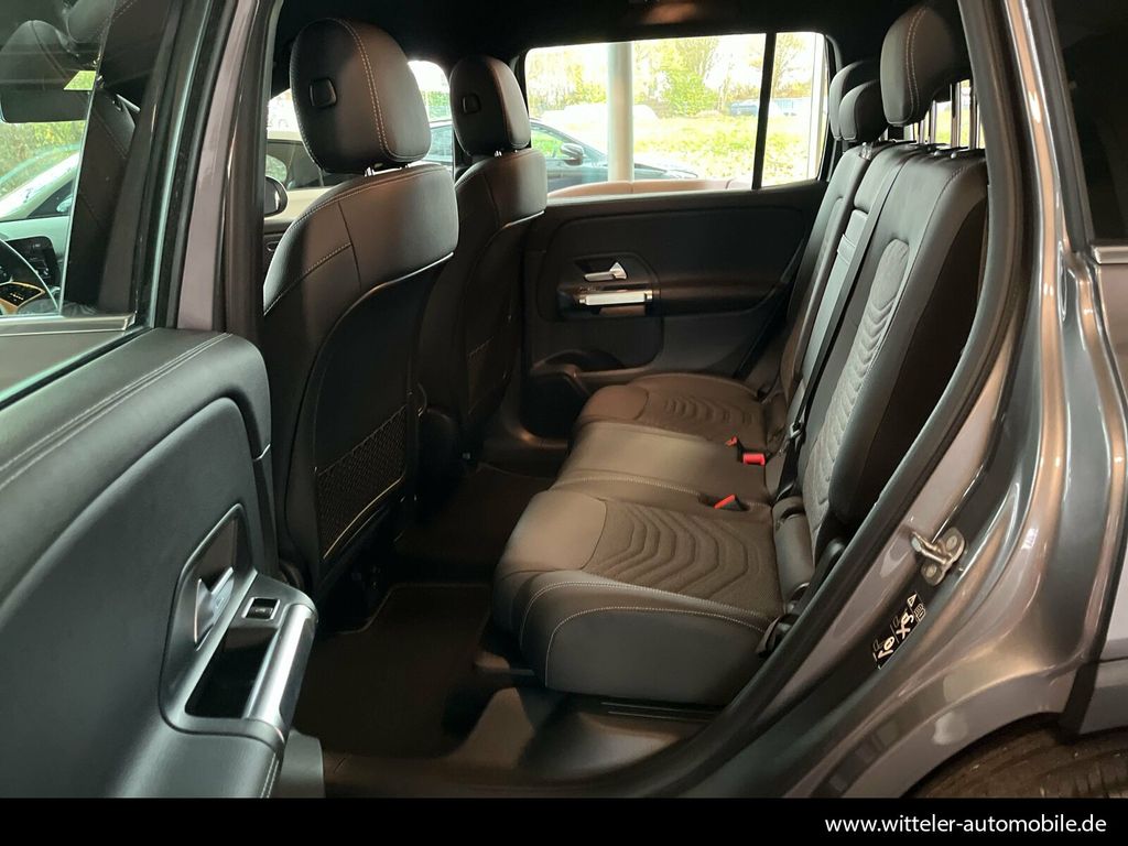 Mercedes-Benz GLB 200 2024