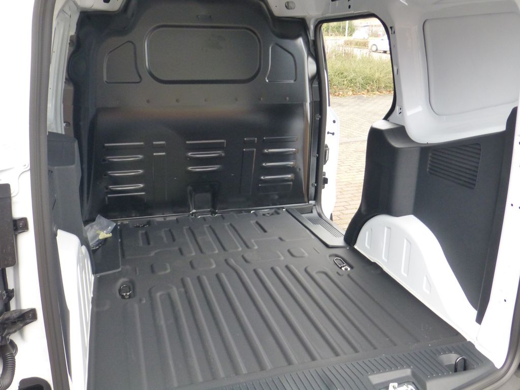 Ford Transit Courier 2025