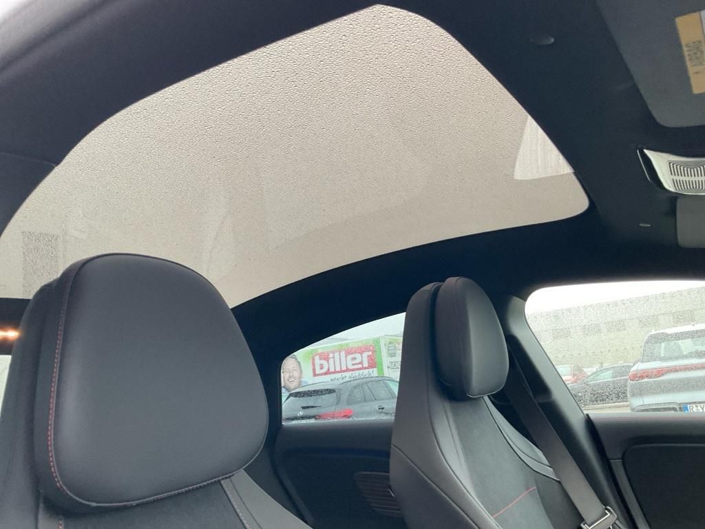 Mercedes-Benz CLA 250 2025