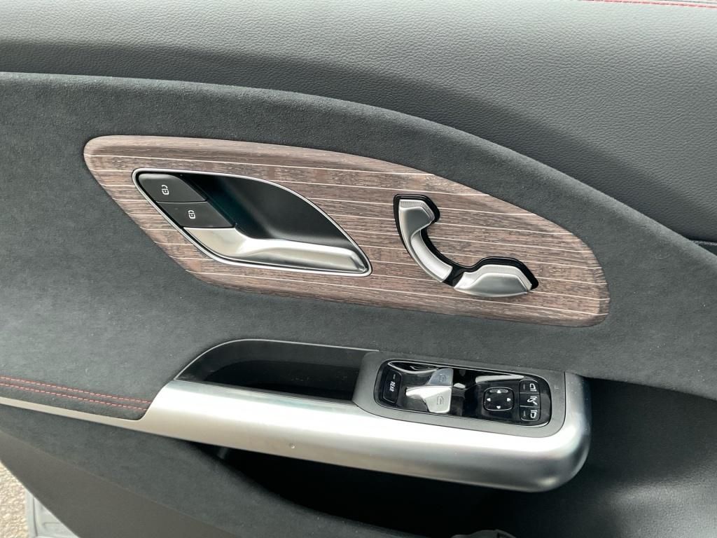 Mercedes-Benz CLA 250 2025