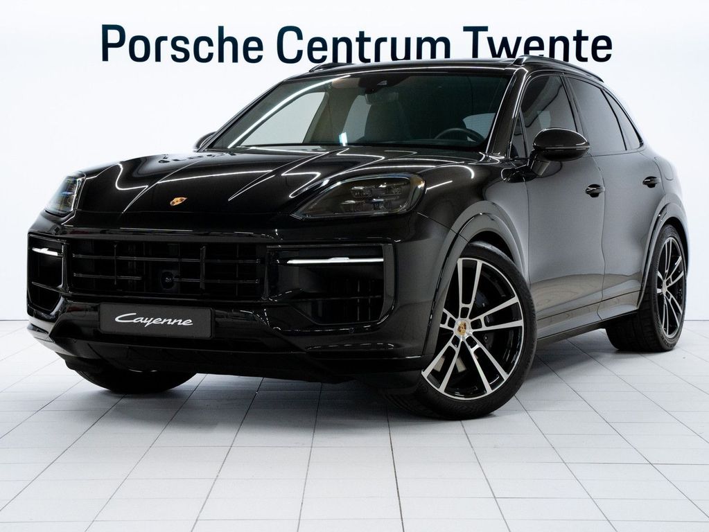 Porsche Cayenne 2023