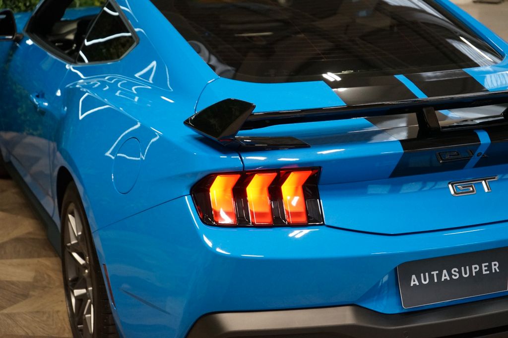 Ford Mustang 2024