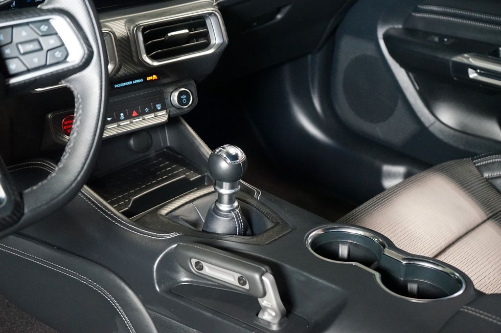 Ford Mustang 2024